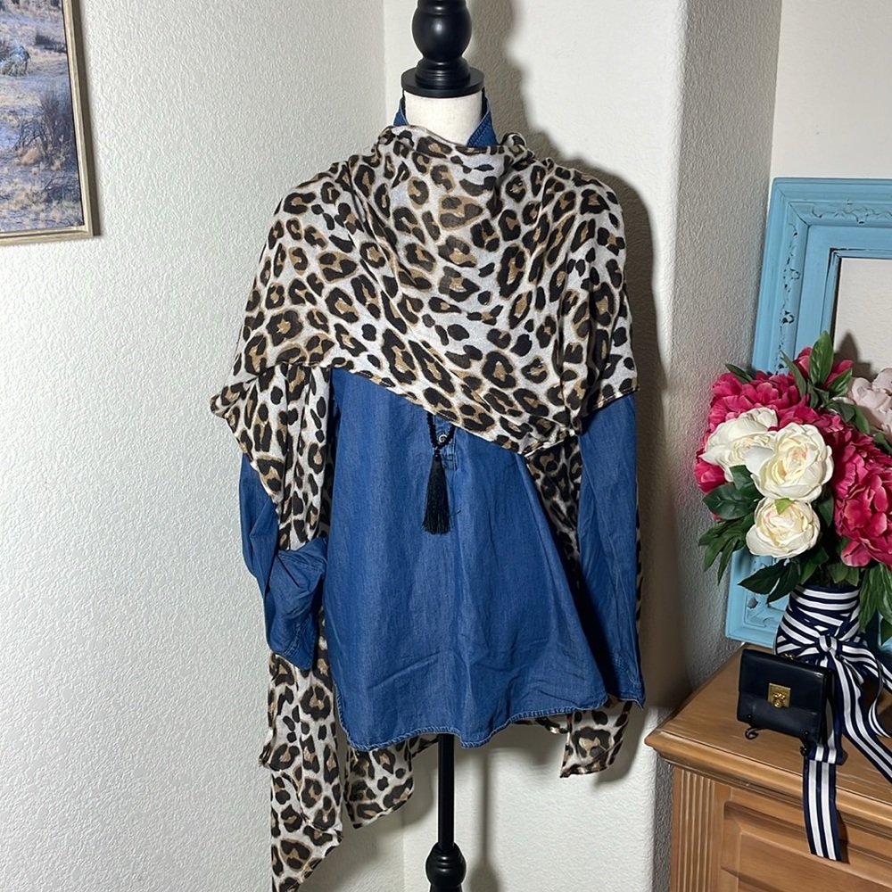 Sonoma Leopard Print Wrap - Picture 3 of 11